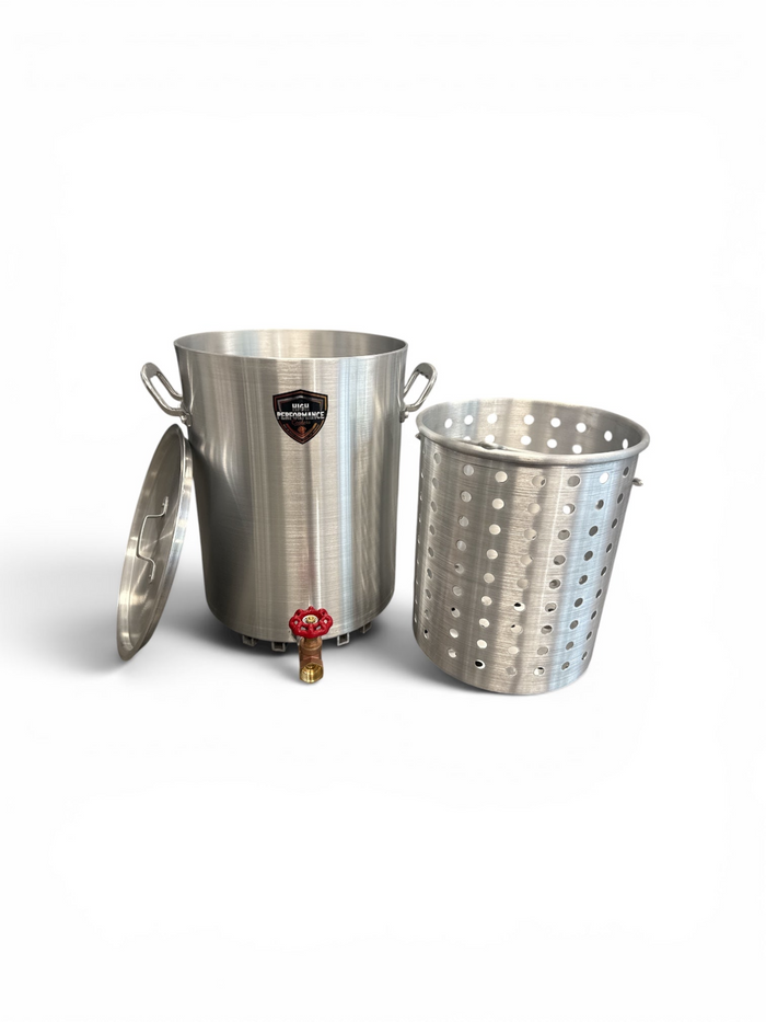A 30-quart boiling pot