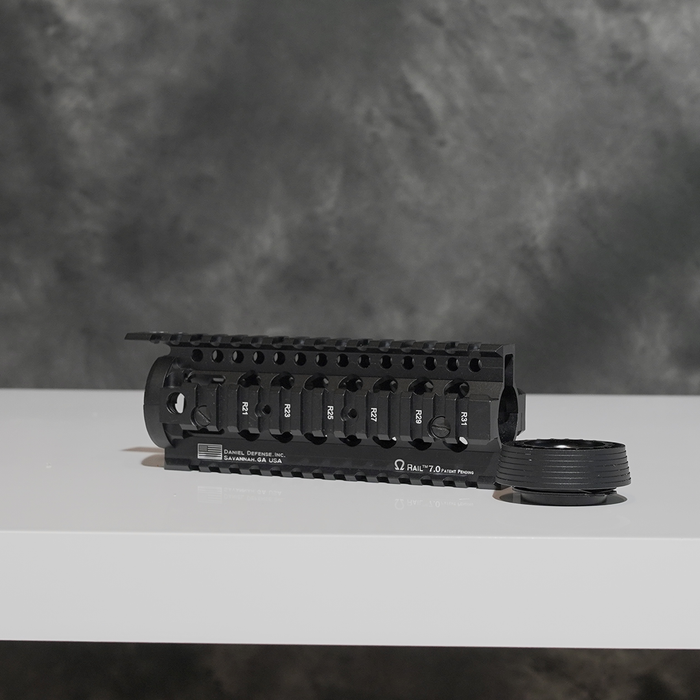 Black Daniel Defense Omega METAL QUAD RAIL HANDGUARD