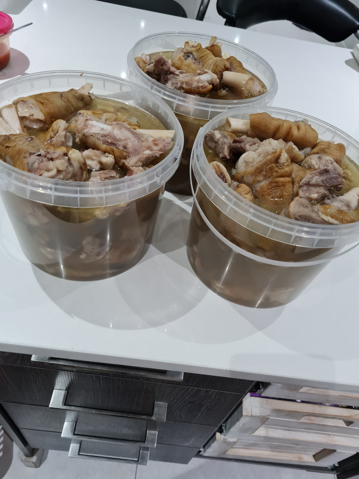 BOILED LAMB TROTTERS *READY TO COOK* SMALL