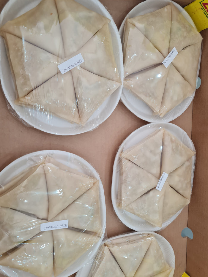 BUY 2 DOZ PROMO VEG SAMOOSAS
