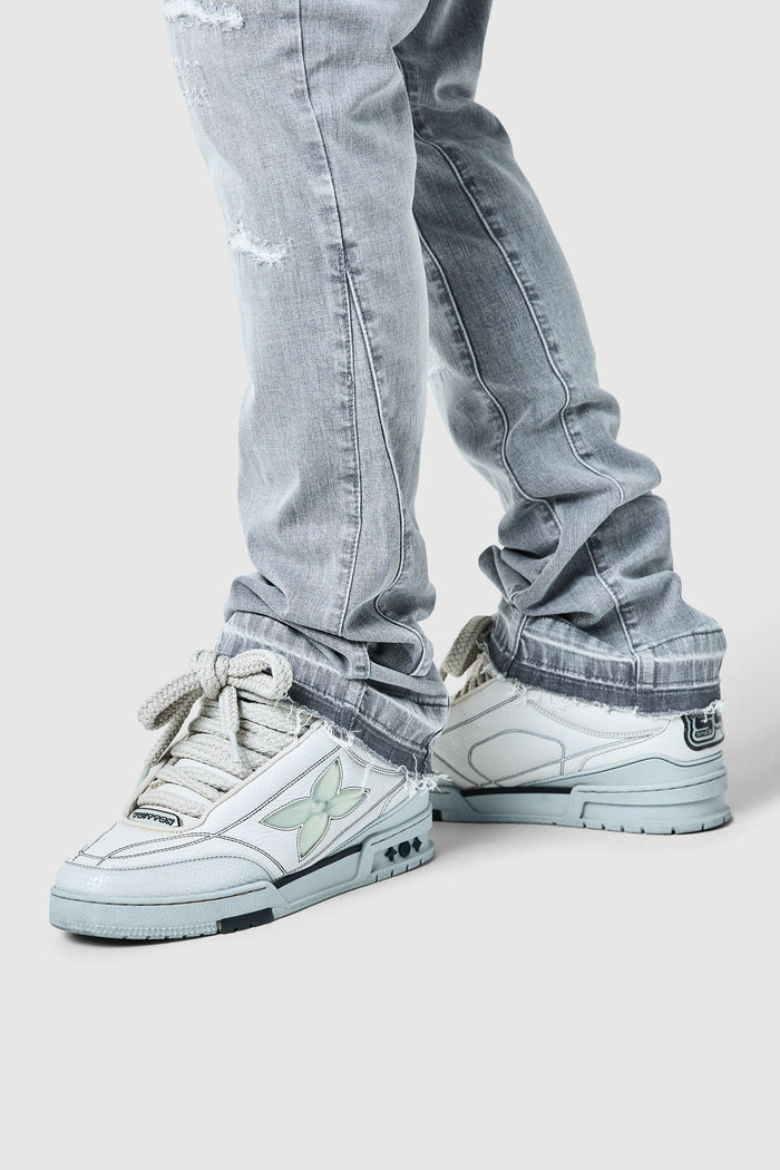 Icon Patch Flare Jean - Light Grey
