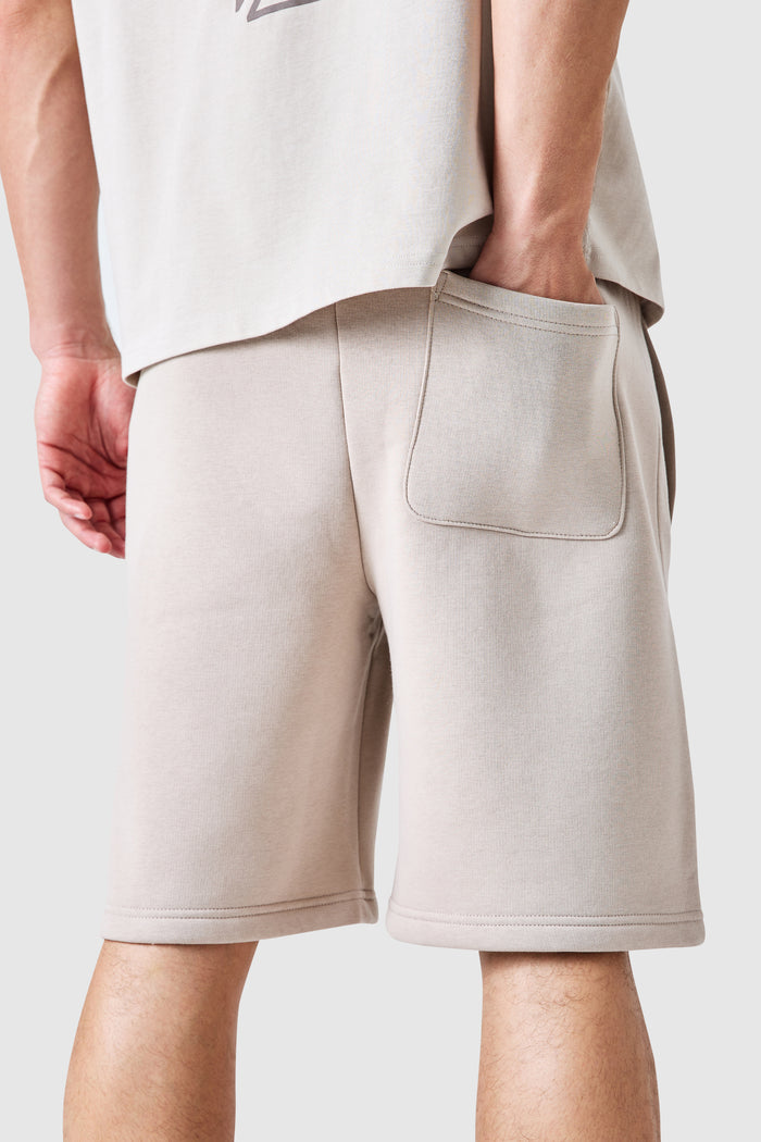 Insignia Short - Pebblestone