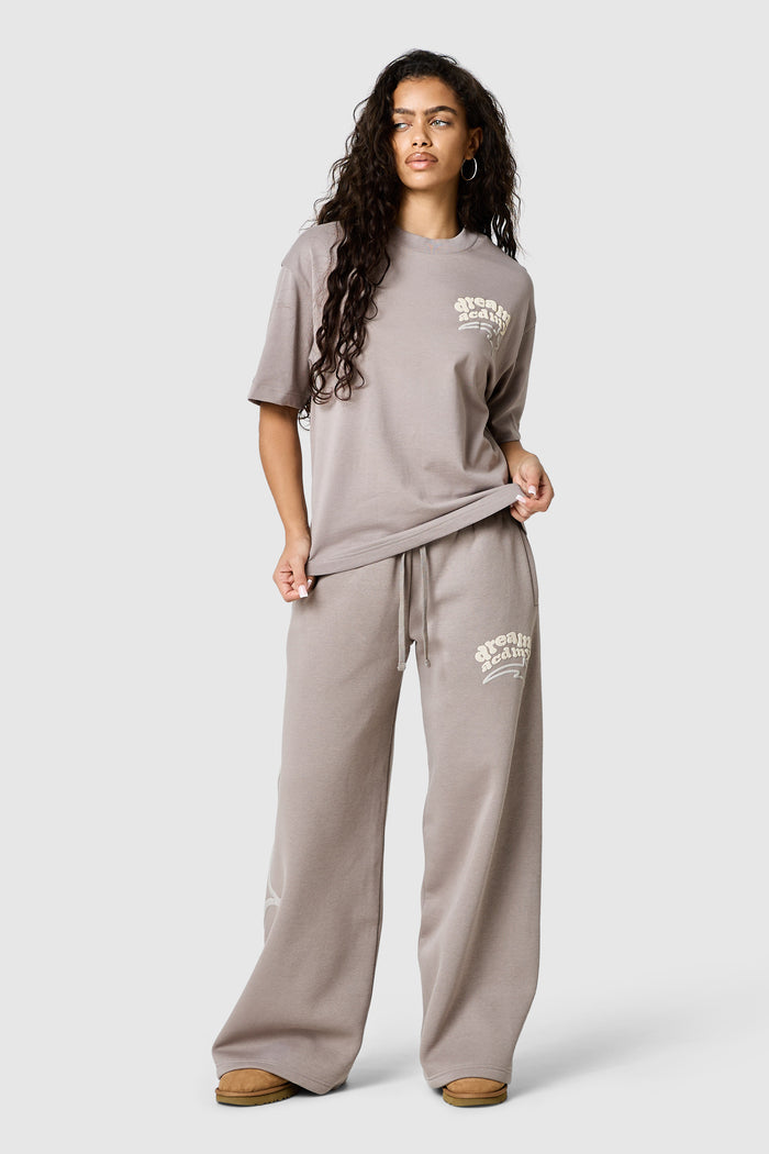 Womens Dream Acdmy Tee - Soft Taupe